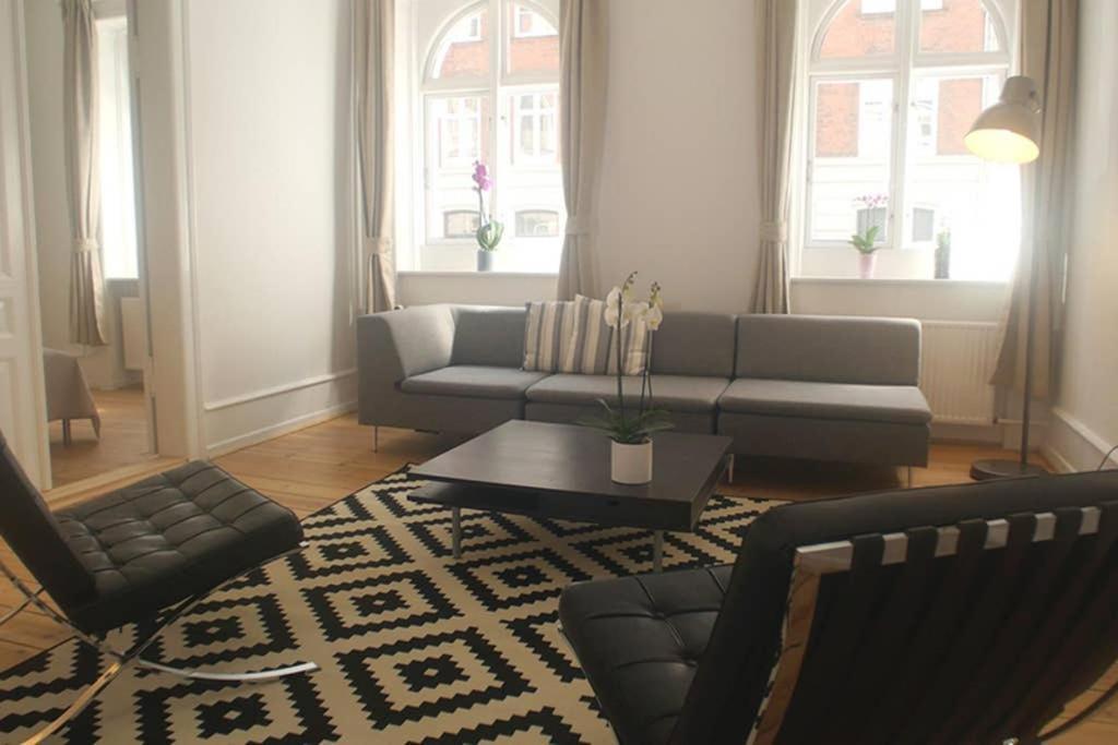 קופנהגן Next To New Harbor / 3 Bedroom & 2 Bath Rooms מראה חיצוני תמונה