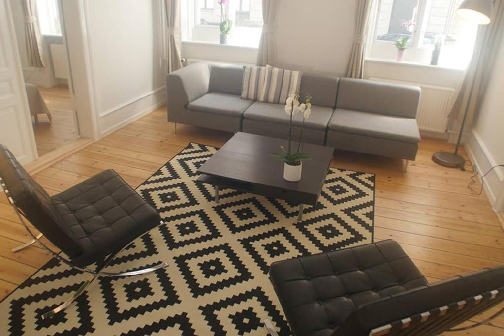 קופנהגן Next To New Harbor / 3 Bedroom & 2 Bath Rooms מראה חיצוני תמונה
